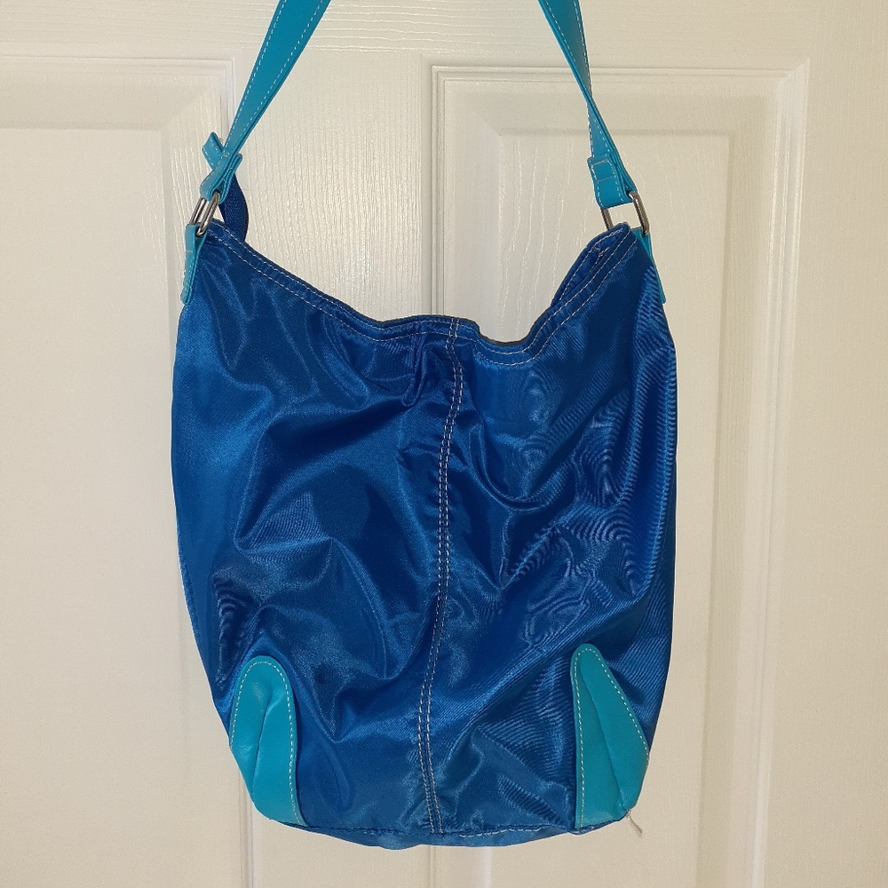Purses - Picture 3 of 8